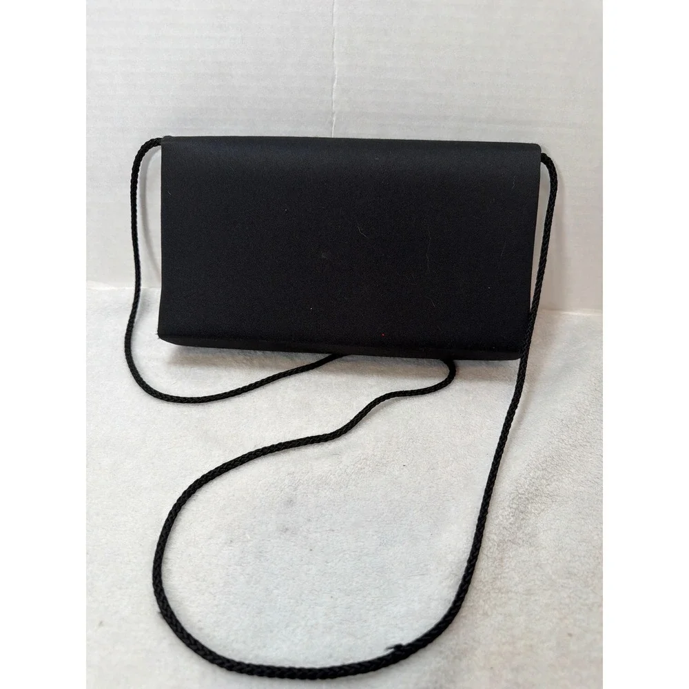 VTG 80s La Regale Ltd. Evening Clutch Womens OS Black‎ Satin Rhinestone Pleated